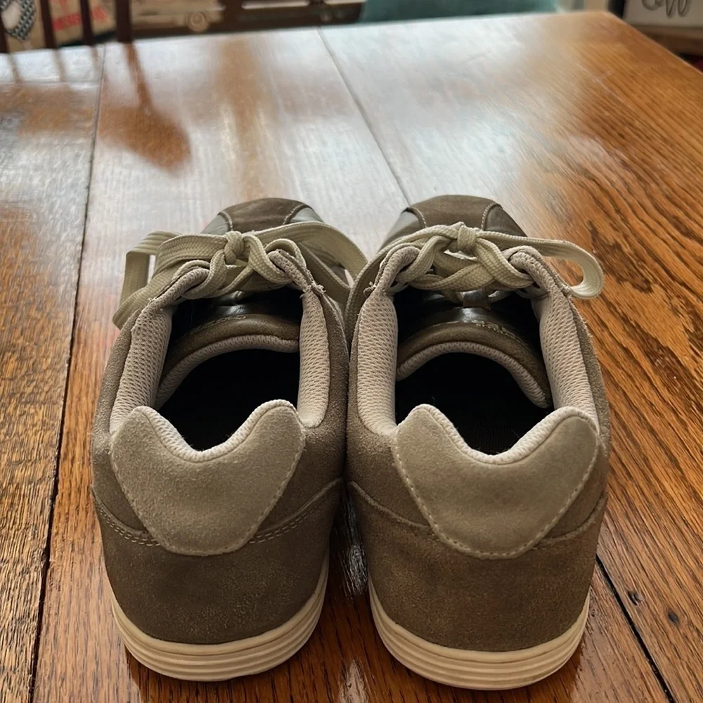 Perry Ellis America Suede Leather Lace Up Sneakers - Size 10